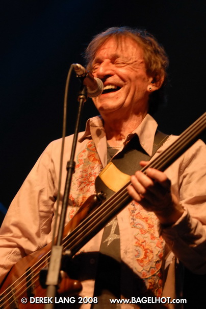Jack Bruce performing at 'Jeff Healey: A Celebration' a 2008 tribute show honouring the memory of Jeff Healey © Derek Lang