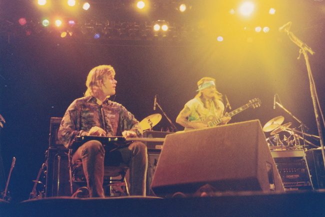 Jeff Healey w- Dickey Betts 1992 © Joe Rockman