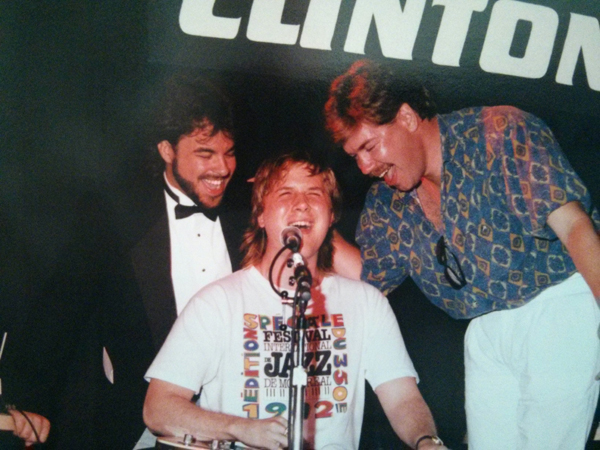 Roger Costa, Jeff Healey and Steve Ashton beltin' out 'Happy Trails'... © Bob Bellio 1992